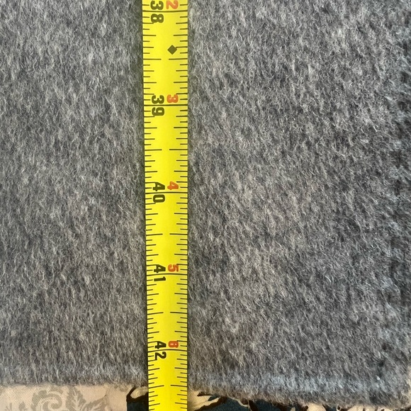 MaxMara Gray Trench Coat with Gold Buttons - Picture 11 of 11